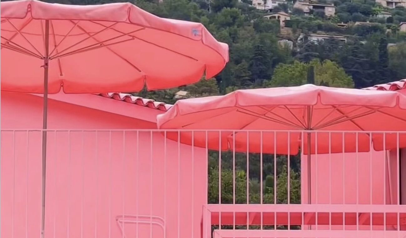 Le parasol français x le domaine de la Rose 